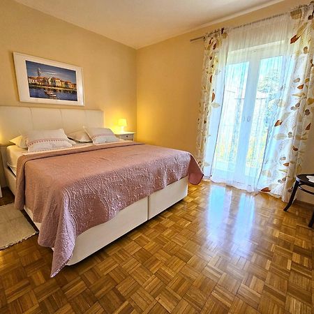 Apartments Mirko Малинска Экстерьер фото